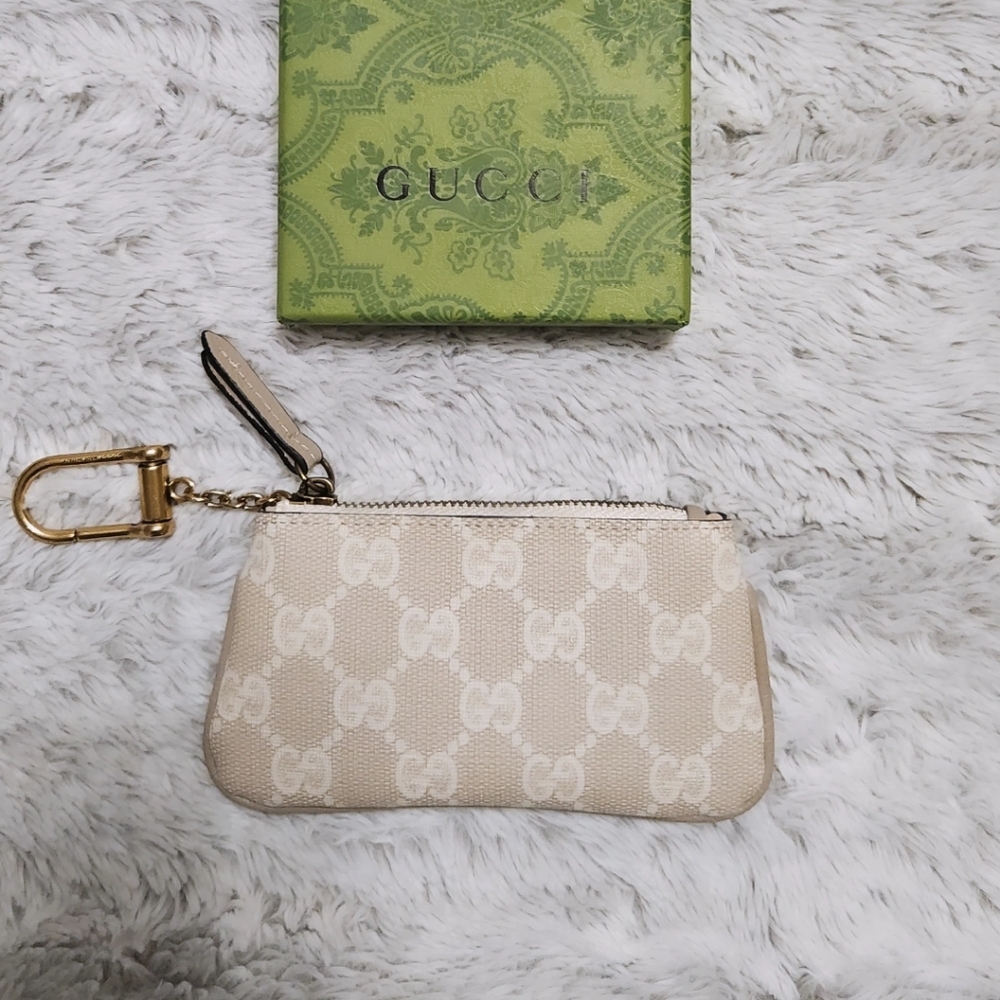 Used Gucci coin pouch